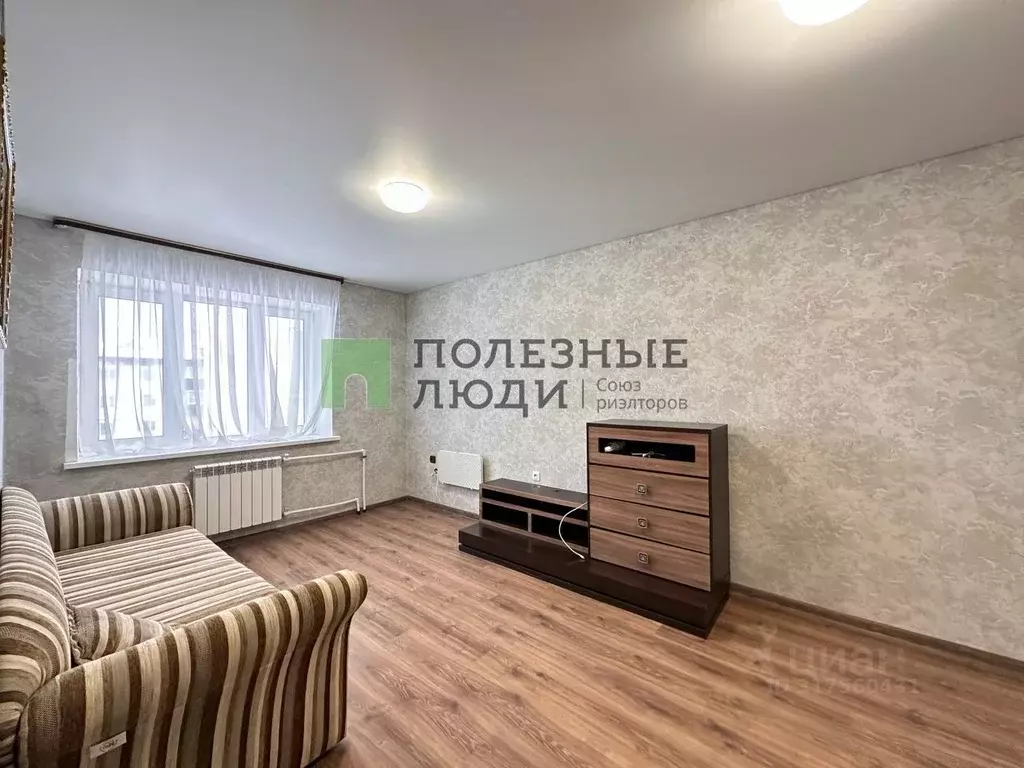 2-к кв. Башкортостан, Иглинский сельсовет, с. Иглино ул. Строителей, ... - Фото 1