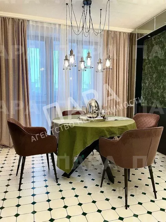 4-к кв. Самарская область, Самара ул. Академика Платонова, 10к4 (135.0 ... - Фото 2