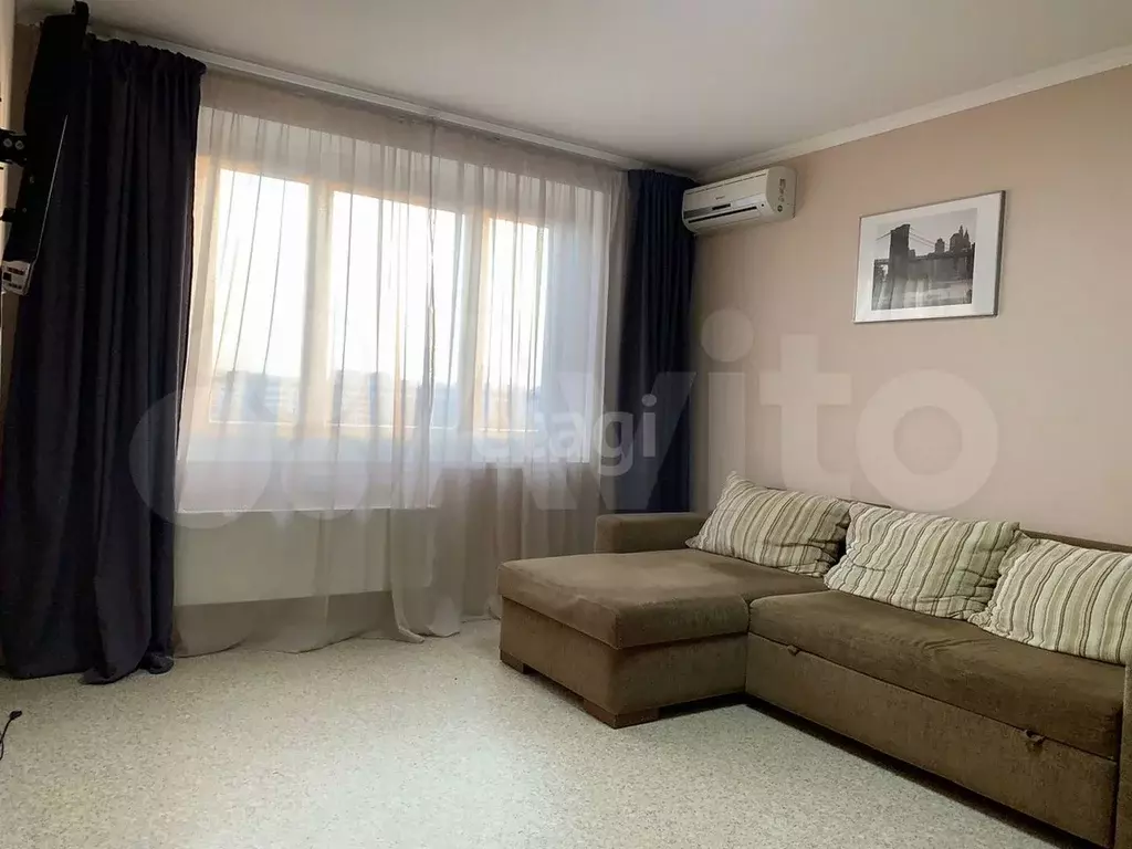 2-к. квартира, 64 м, 7/14 эт. - Фото 1