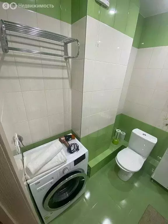 1-комнатная квартира: Тюмень, улица 50 лет Октября, 57Ак1 (37.4 м) - Фото 2