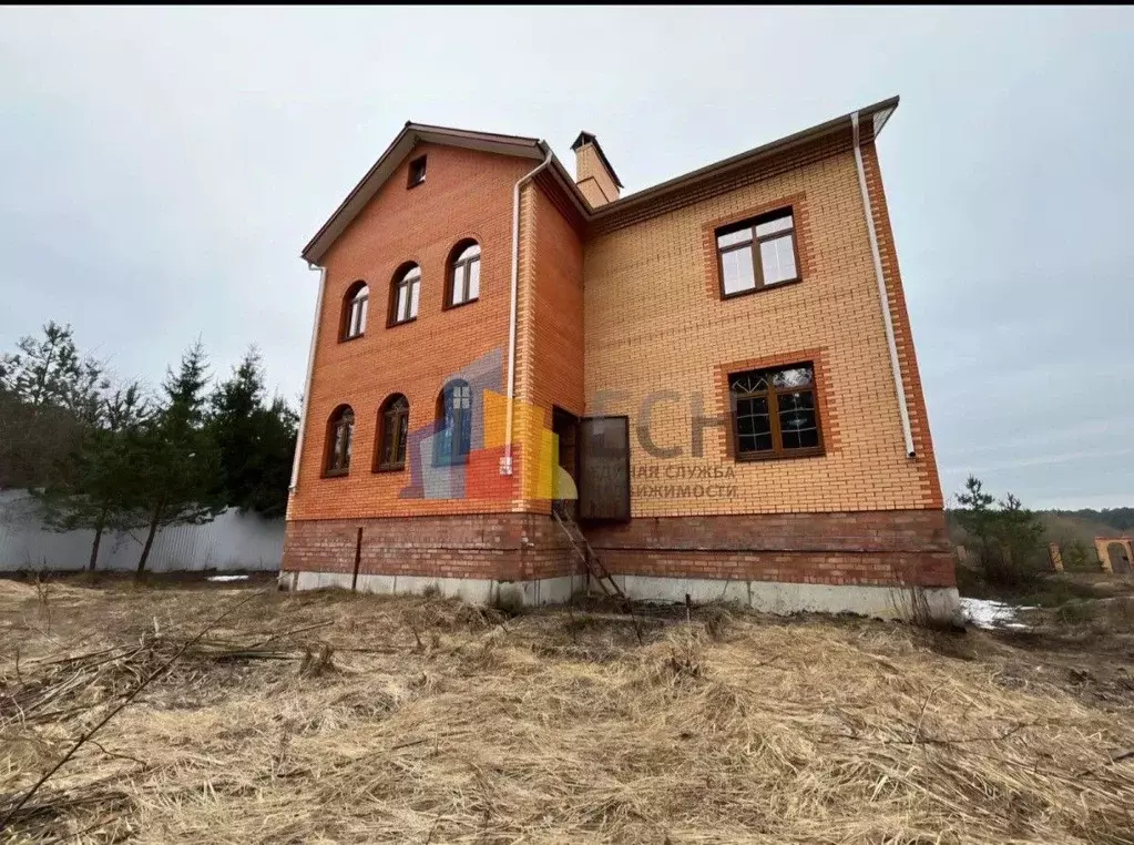 Дом в Тульская область, Алексин городской округ, д. Егнышевка  (419 м) - Фото 1