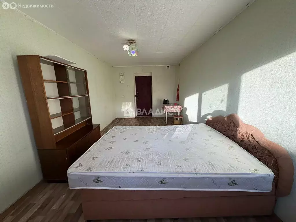 1к в 10-комнатной квартире (17.9 м) - Фото 1