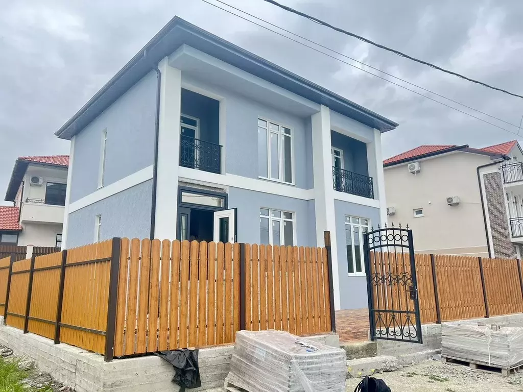 Дом в Краснодарский край, Геленджик ул. Покровского, 7 (174 м) - Фото 1