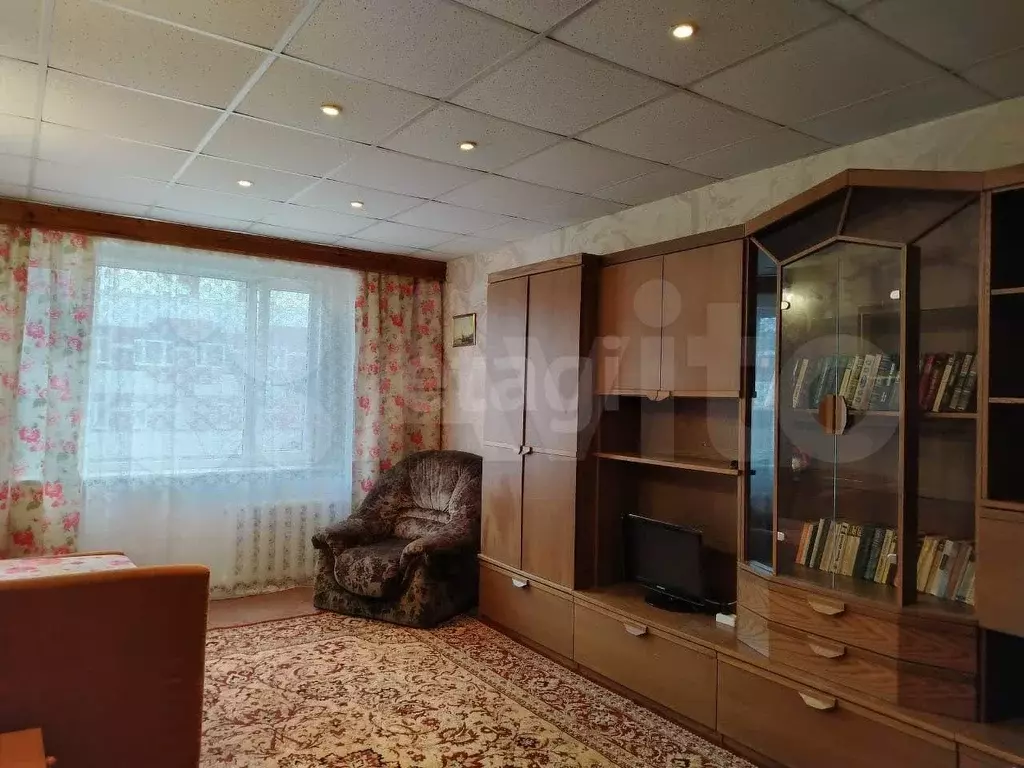 2-к. квартира, 54 м, 2/9 эт. - Фото 0
