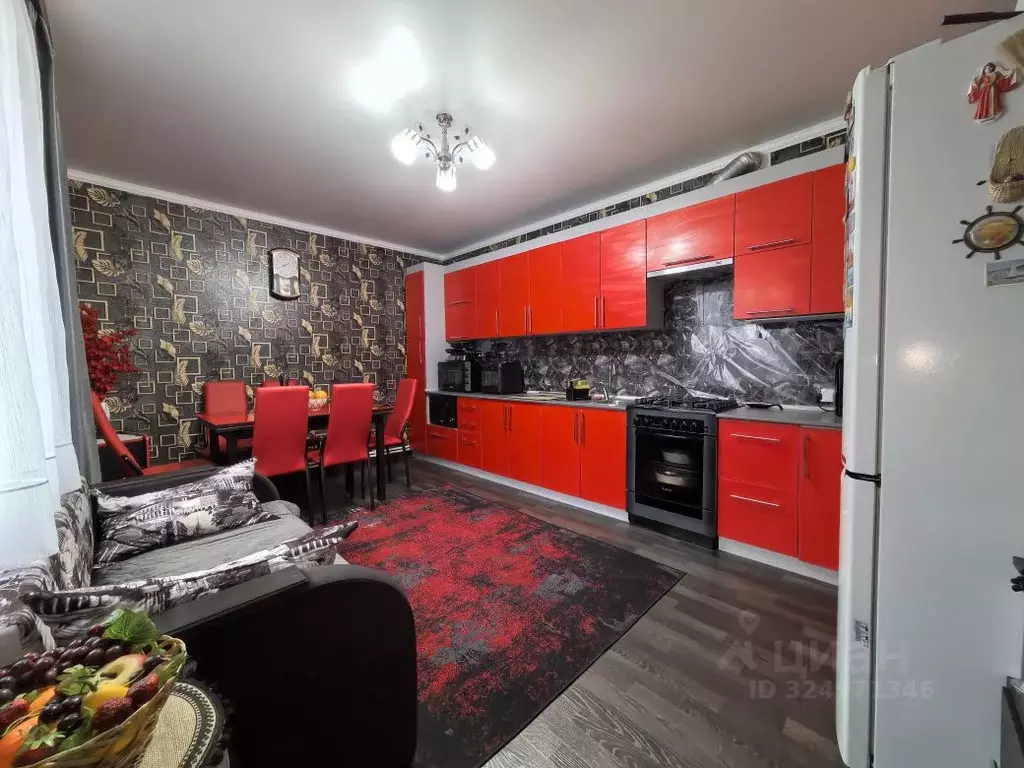 Дом в Волгоградская область, Светлоярский район, пос. Кирова ... - Фото 1