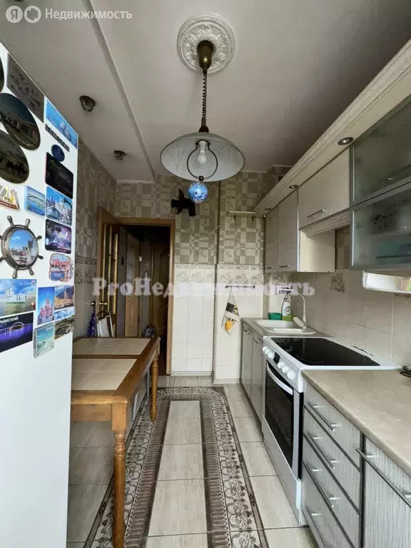 3-комнатная квартира: Кызыл, улица Калинина, 10 (64 м) - Фото 2