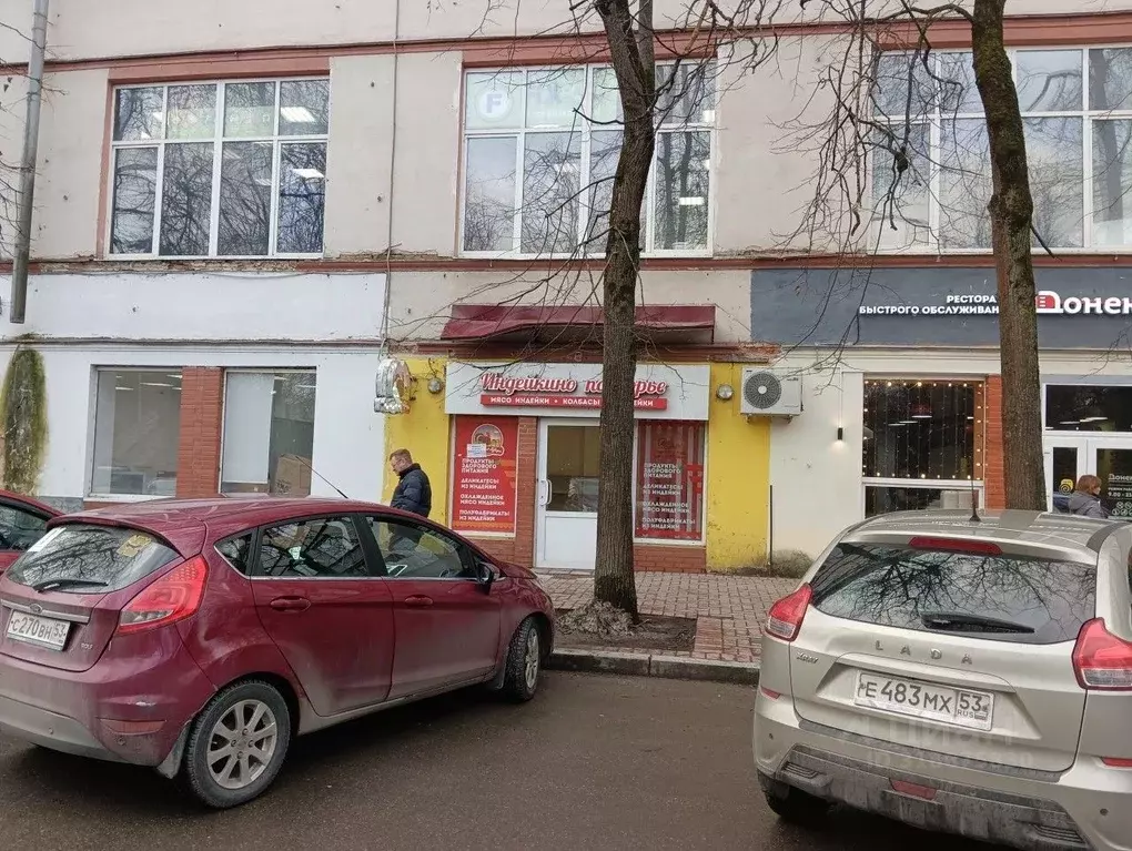 Торговая площадь в Новгородская область, Великий Новгород Район ... - Фото 1