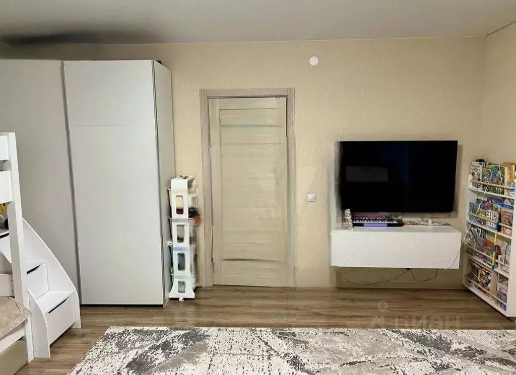 1-к кв. Красноярский край, Красноярск ул. Петра Ломако, 4 (44.4 м) - Фото 2