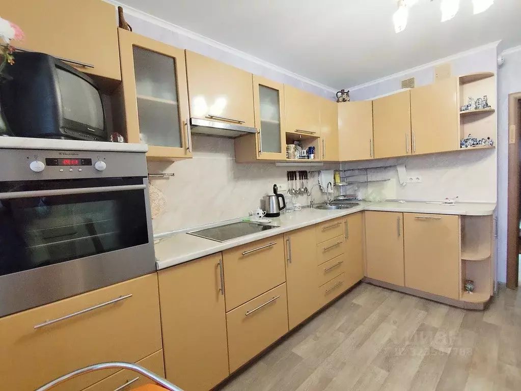 3-к кв. Белгородская область, Белгород Славянская ул., 15 (91.4 м) - Фото 1