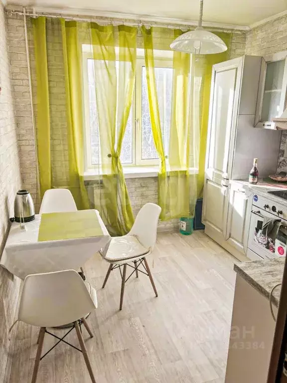 2-к кв. Красноярский край, Красноярск ул. Академика Киренского, 118 ... - Фото 0