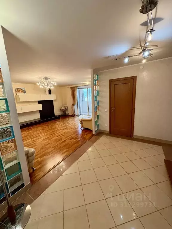 3-к кв. Пермский край, Пермь Краснофлотская ул., 40А (103.1 м) - Фото 1