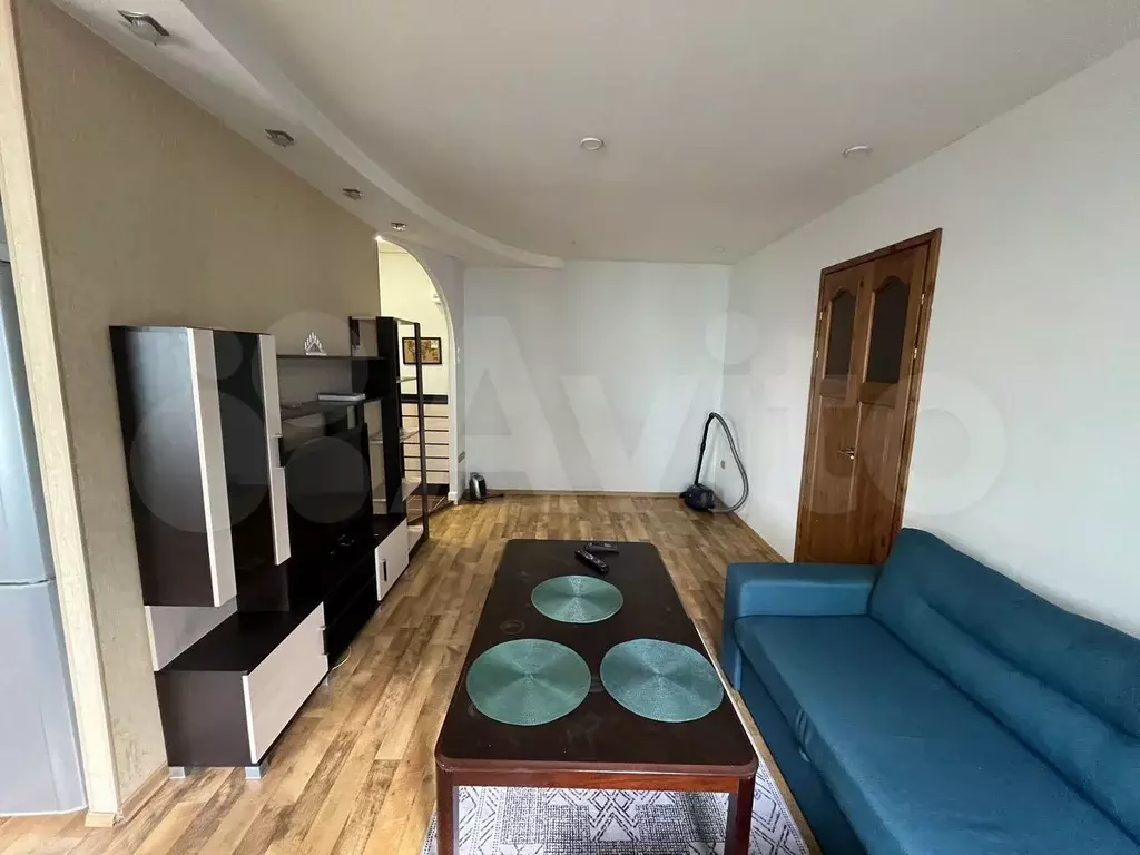 2-к. квартира, 43 м, 1/5 эт. - Фото 1