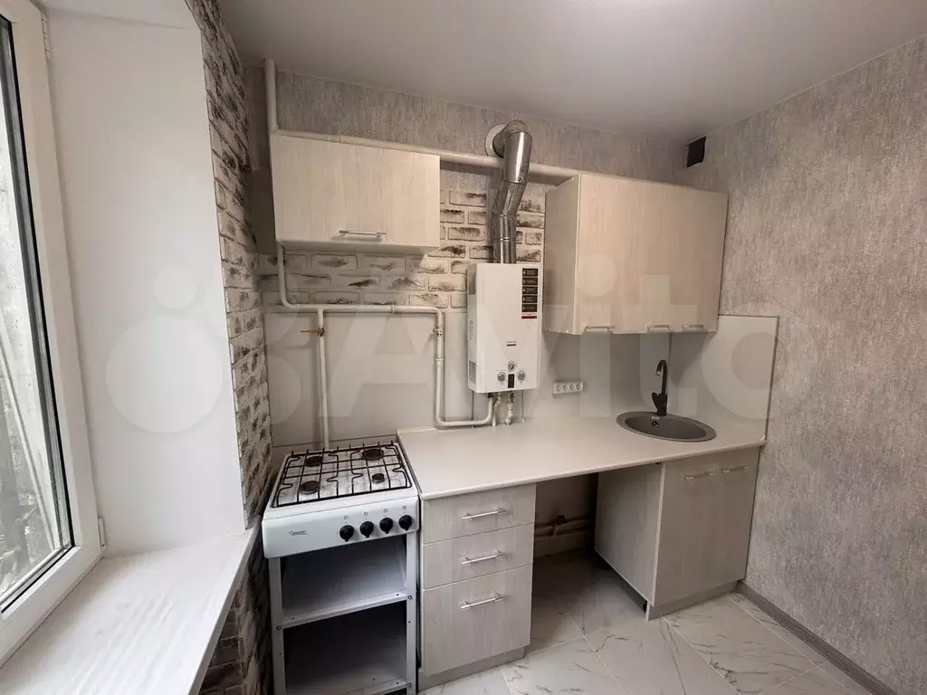 1-к. квартира, 30 м, 1/5 эт. - Фото 1