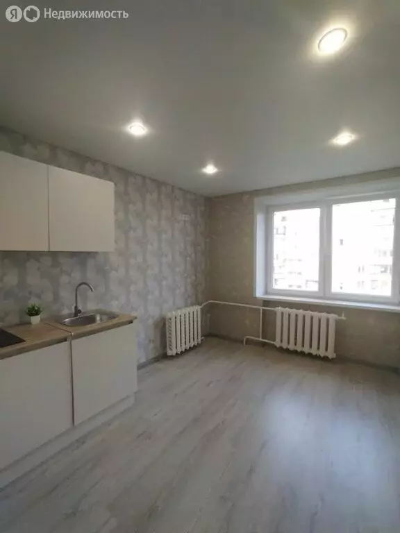 Квартира-студия: Челябинск, улица Куйбышева, 11 (18.1 м) - Фото 1