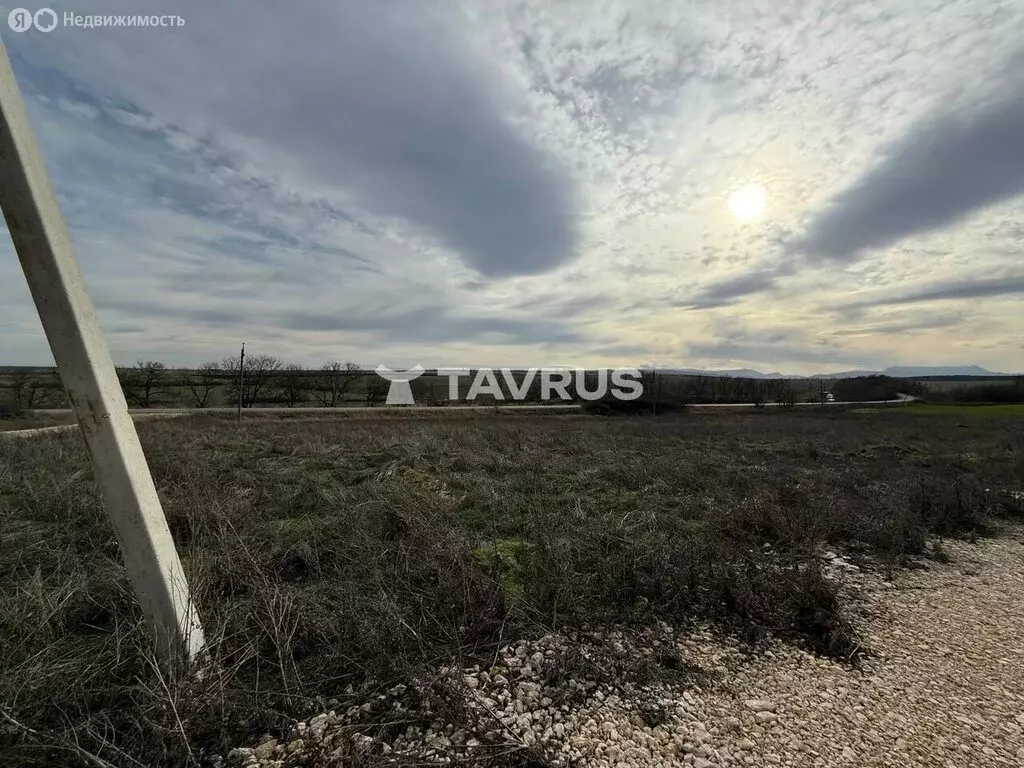 Участок в Симферопольский район, село Трудовое (6 м) - Фото 1