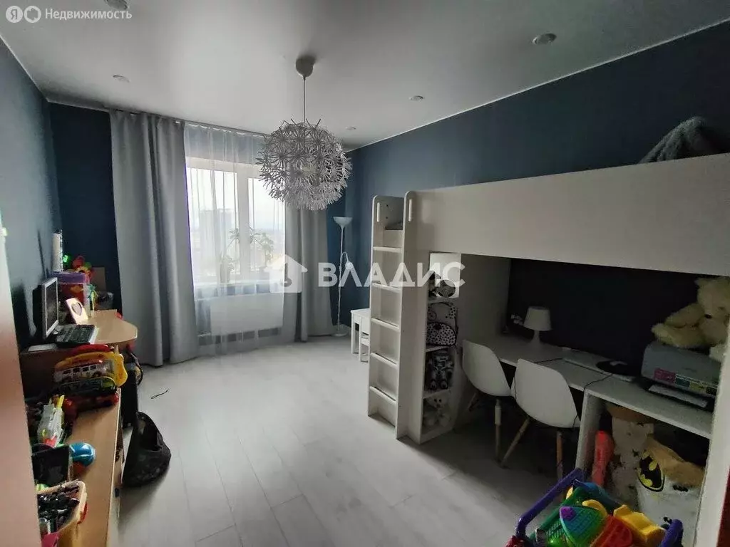 3-комнатная квартира: посёлок Шушары, Вишерская улица, 16 (75.15 м) - Фото 2