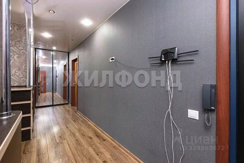 3-к кв. Новосибирская область, Новосибирск Северо-Чемской жилмассив, ... - Фото 1