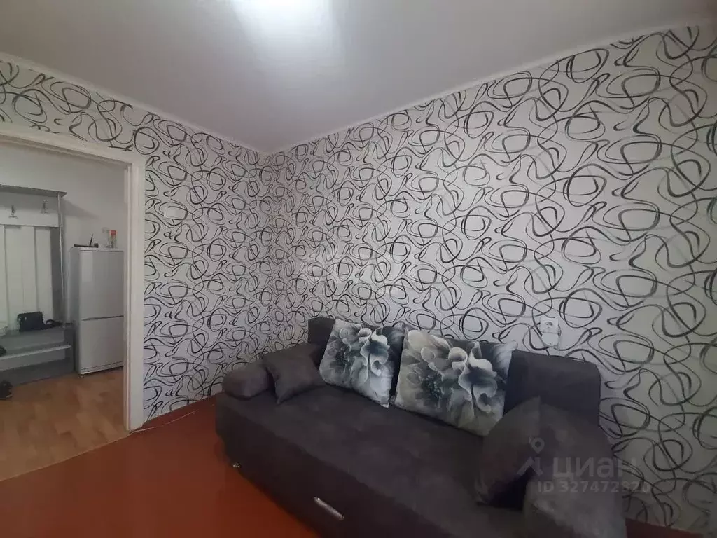 2-к кв. Белгородская область, Валуйки 1 Мая ул., 32 (41.6 м) - Фото 2