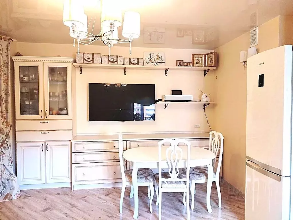 3-к кв. Коми, Сыктывкар Первомайская ул., 20 (80.0 м) - Фото 0