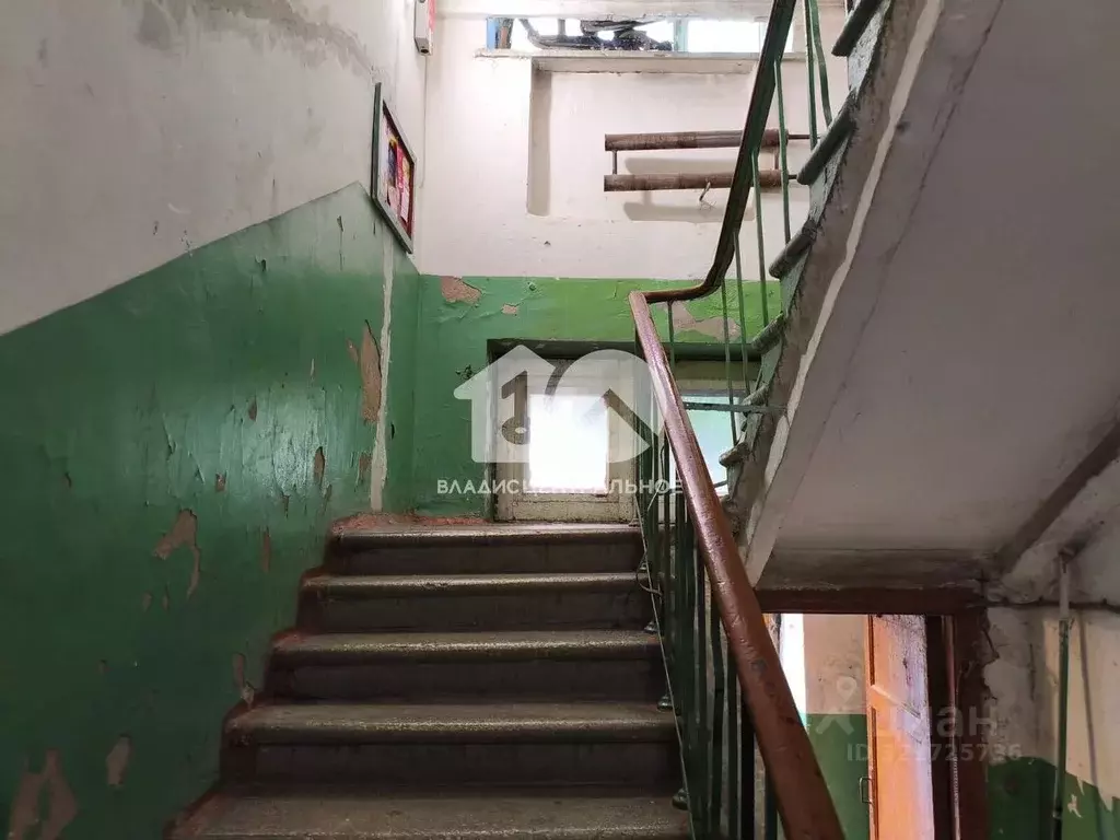 Комната Новосибирская область, Новосибирск ул. Лазарева, 26А (19.2 м) - Фото 1