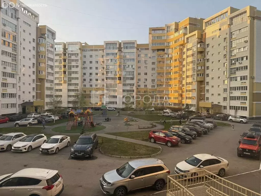 3-комнатная квартира: Барнаул, Змеиногорский тракт, 104П/7 (106.4 м) - Фото 0