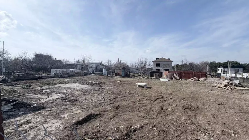 Участок в Севастополь Таврия садоводческое товарищество,  (4.0 сот.) - Фото 1