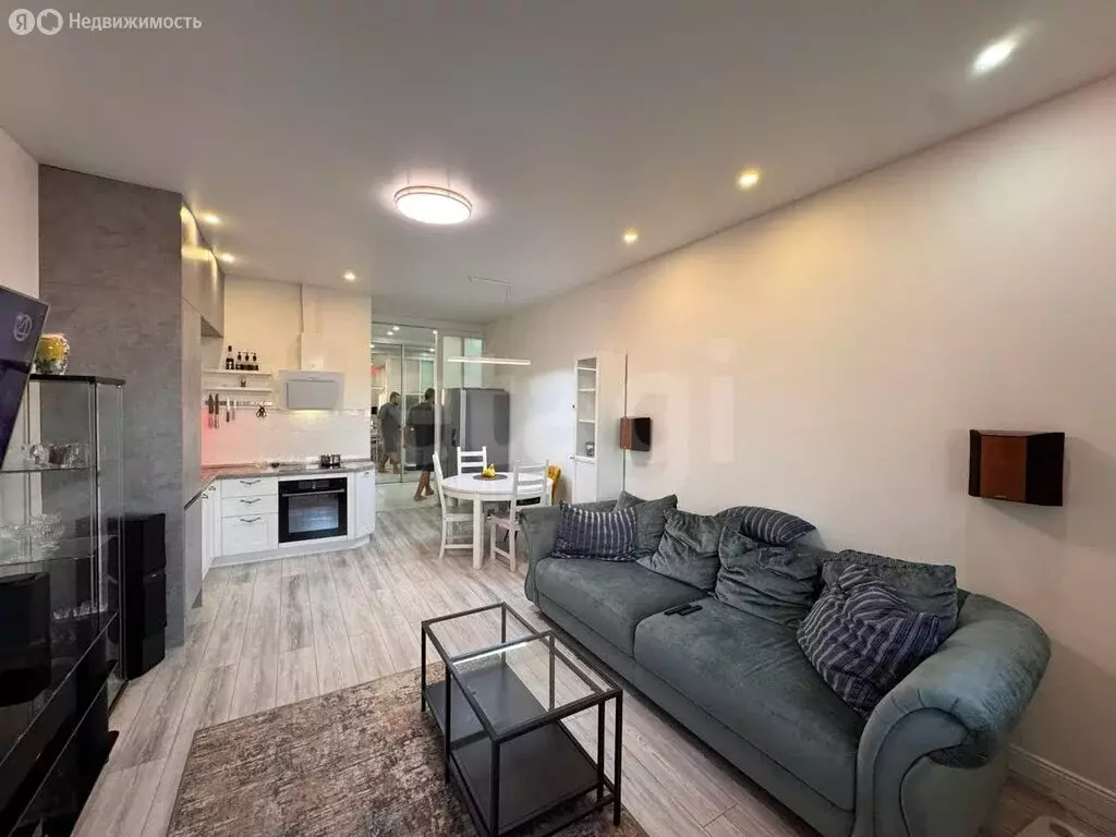 1-комнатная квартира: Реутов, улица Реутовских Ополченцев, 10 (70 м) - Фото 1