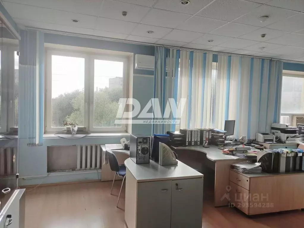 Офис в Челябинская область, Челябинск ул. Танкистов, 189Б (15 м) - Фото 1