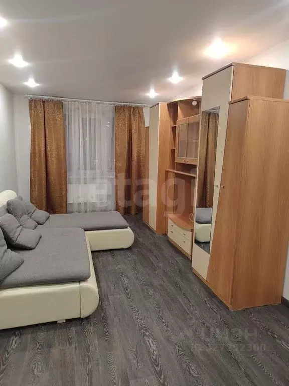 3-к кв. Тюменская область, Тюмень ул. Мельникайте, 129 (66.0 м) - Фото 2