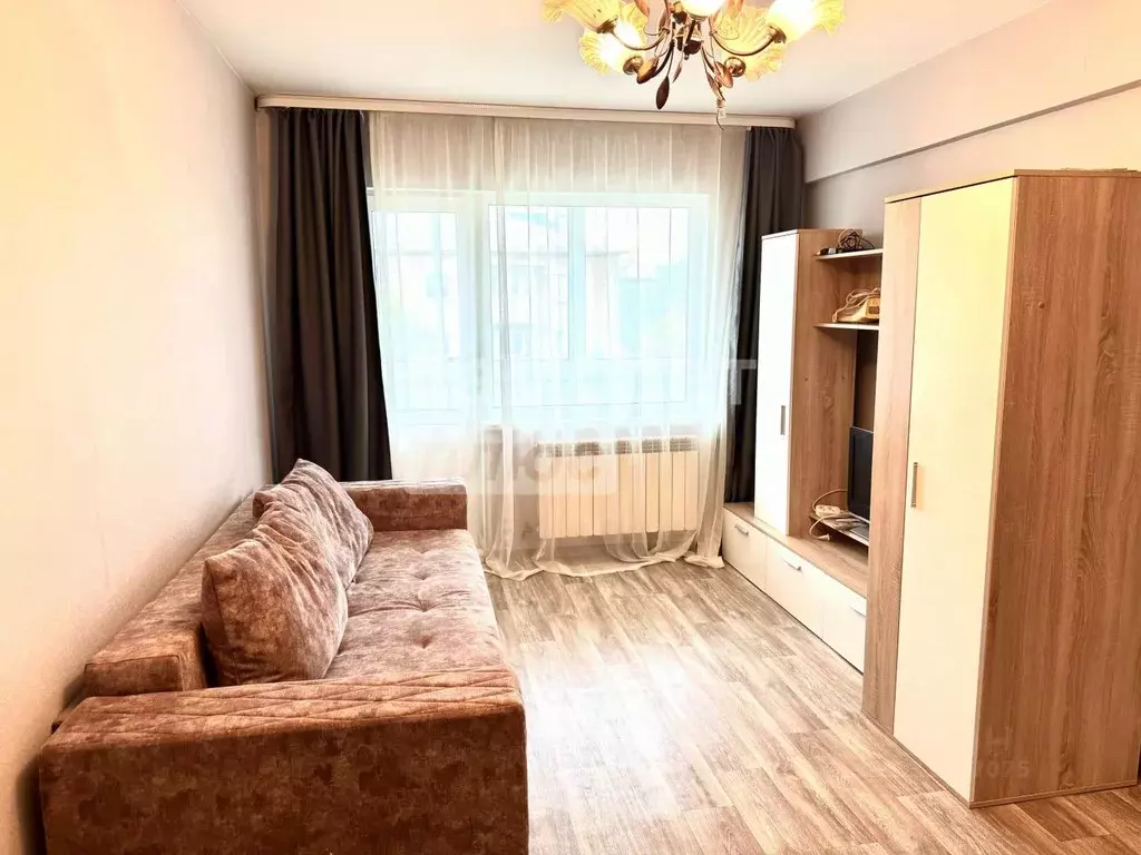 1-к кв. Иркутская область, Иркутск Советская ул., 76 (30.0 м) - Фото 1