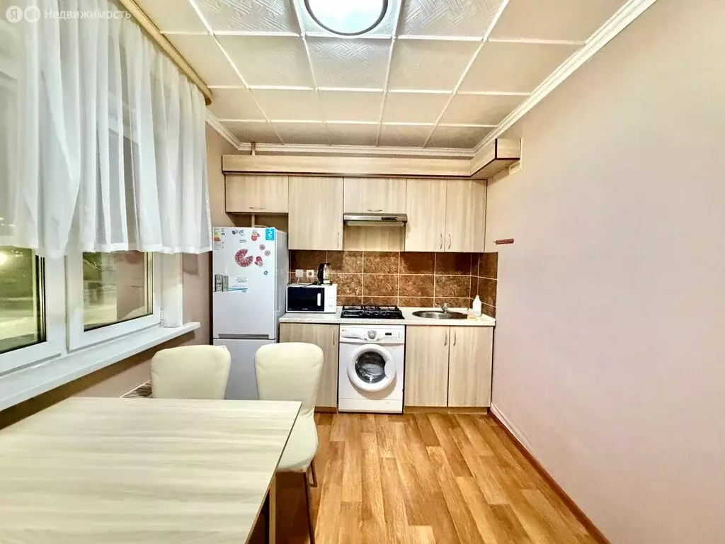 1-комнатная квартира: Новый Уренгой, район Южная Жилая Часть, ... - Фото 1