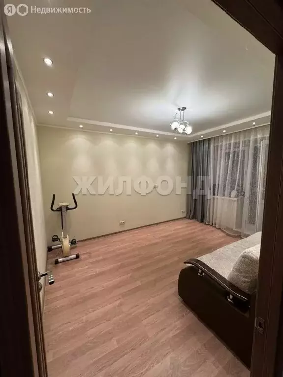 3-комнатная квартира: Нижний Тагил, Черноисточинское шоссе, 29А (80 м) - Фото 2