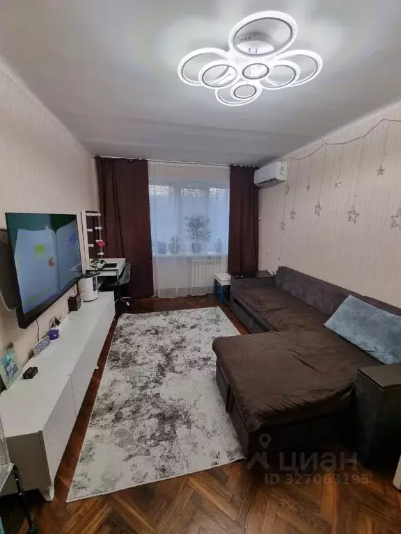 2-к кв. Крым, Евпатория просп. Победы, 8 (40.1 м) - Фото 1