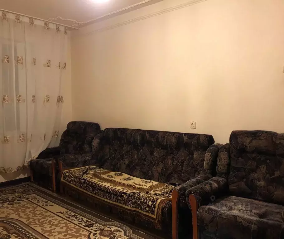 2-к кв. Кабардино-Балкария, Нальчик Кабардинская ул., 212 (56.0 м) - Фото 1