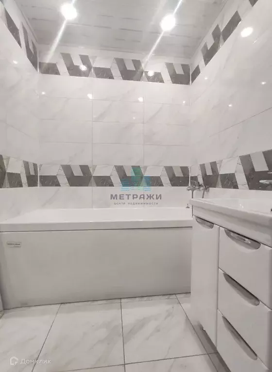 Продаётся 1-к квартира, 40.7 м - Фото 0