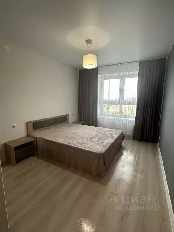 1-к кв. Татарстан, с. Высокая Гора ул. Хасана Шайдуллина, 2 (35.0 м) - Фото 0