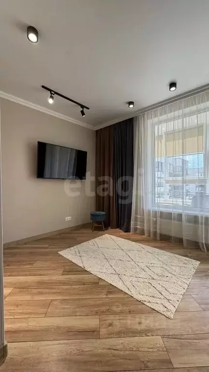 1-к кв. Тюменская область, Тюмень ул. Федюнинского, 30 (42.7 м) - Фото 1