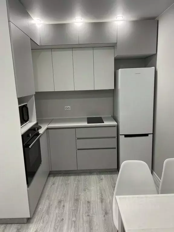 1-к кв. Тюменская область, Тюмень ул. Первооткрывателей, 6 (40.0 м) - Фото 2