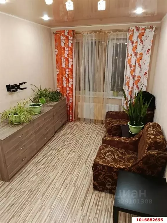 2-к кв. Краснодарский край, Краснодар Ленинский пер. (52.4 м) - Фото 1