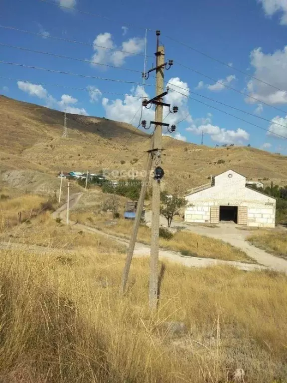 Участок в Крым, Феодосия городской округ, Орджоникидзе пгт ул. Лесная ... - Фото 1