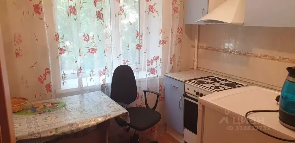 1-к кв. Саратовская область, Саратов Комсомольская ул., 29 (31.0 м) - Фото 0