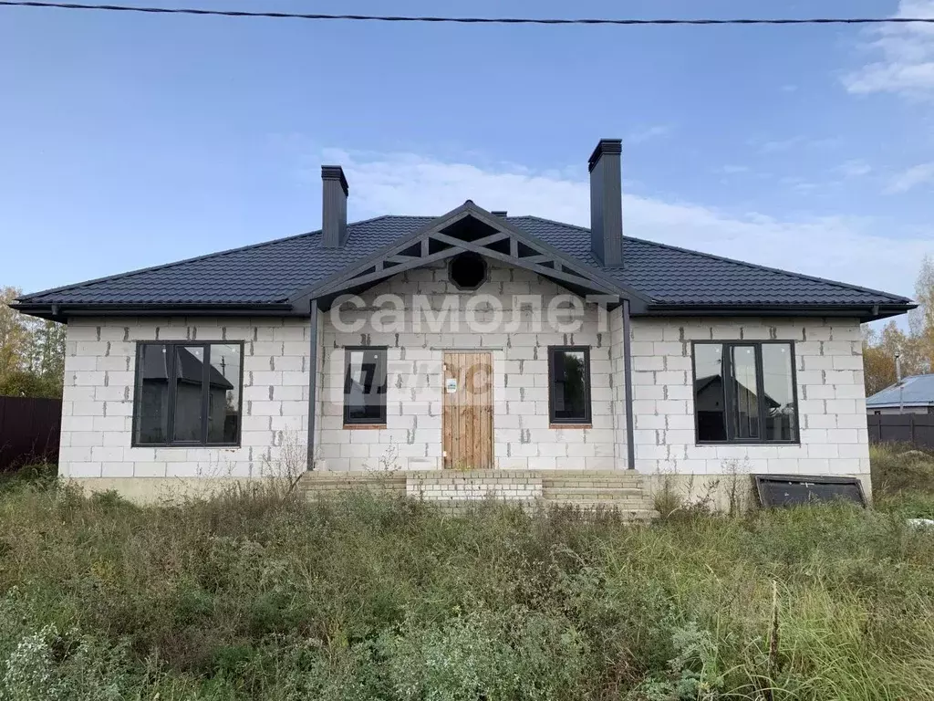 Коттедж в Липецкая область, с. Доброе ул. А.С. Дворниковой, 48 (166 м) - Фото 1