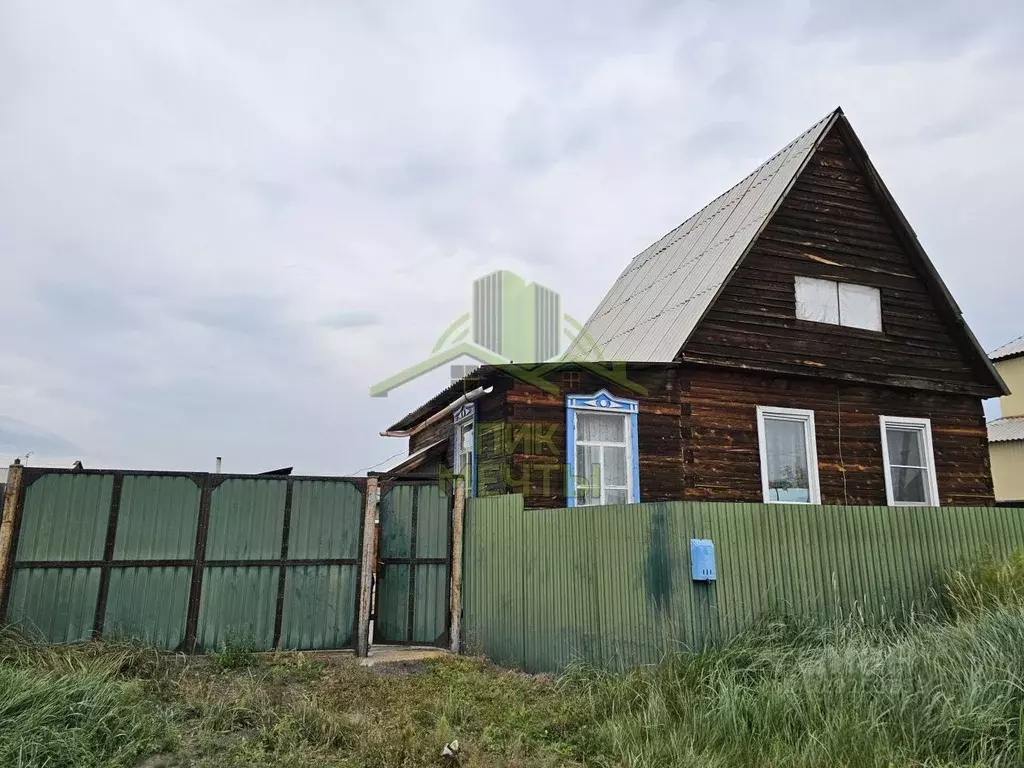 Дом в Бурятия, Улан-Удэ Кемеровский пер. (32 м) - Фото 1