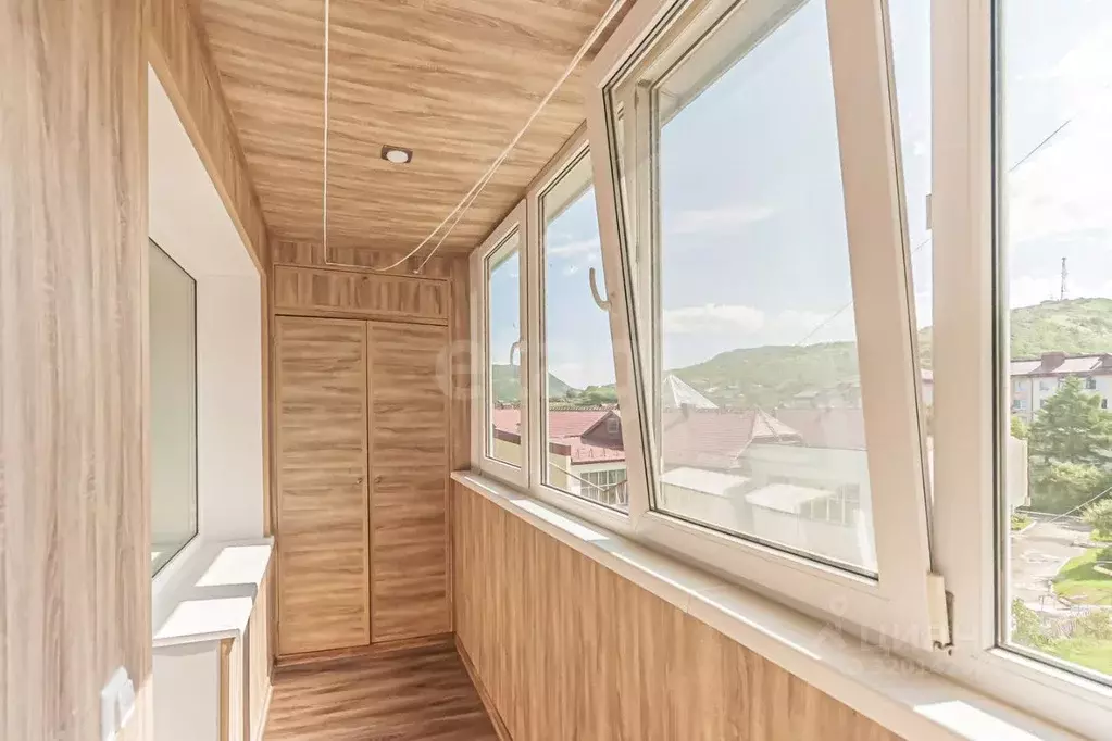 2-к кв. Сахалинская область, Холмск Первомайская ул., 10 (50.3 м) - Фото 1