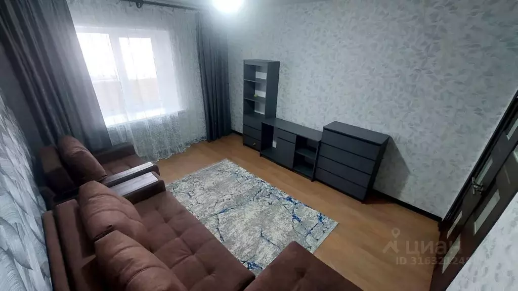 1-к кв. Владимирская область, Александров ул. Данилова, 21 (46.0 м) - Фото 1