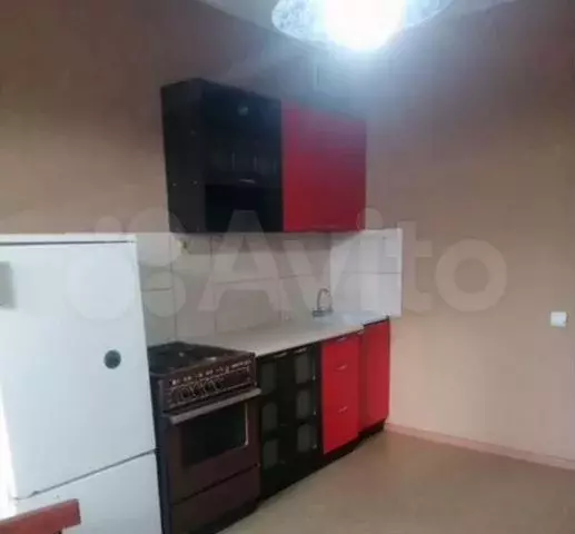 1-к. квартира, 42 м, 2/7 эт. - Фото 0