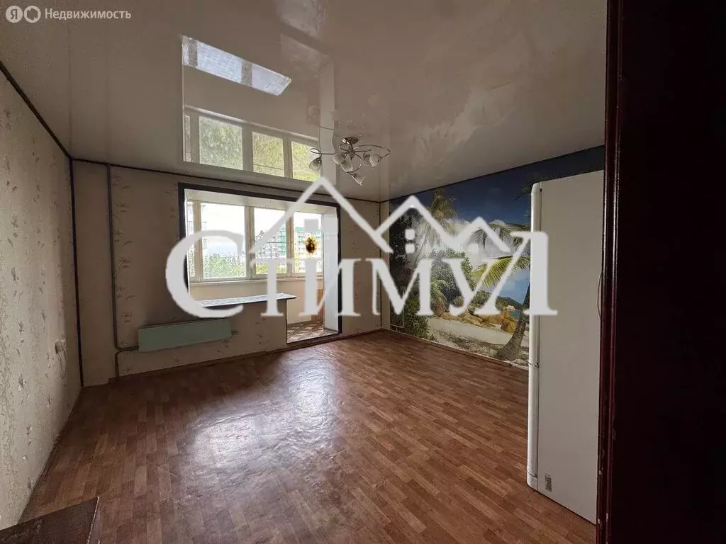 1к в 4-комнатной квартире (18 м) - Фото 1