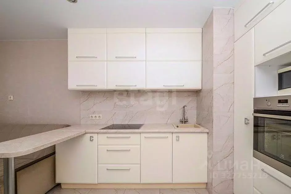 2-к кв. Тюменская область, Тюмень ул. Павла Шарова, 1к1 (67.0 м) - Фото 1