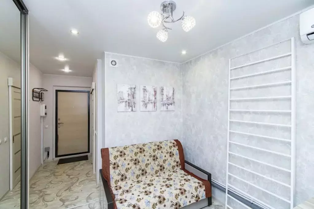 Студия Тюменская область, Тюмень ул. Новоселов, 117 (15.7 м) - Фото 1