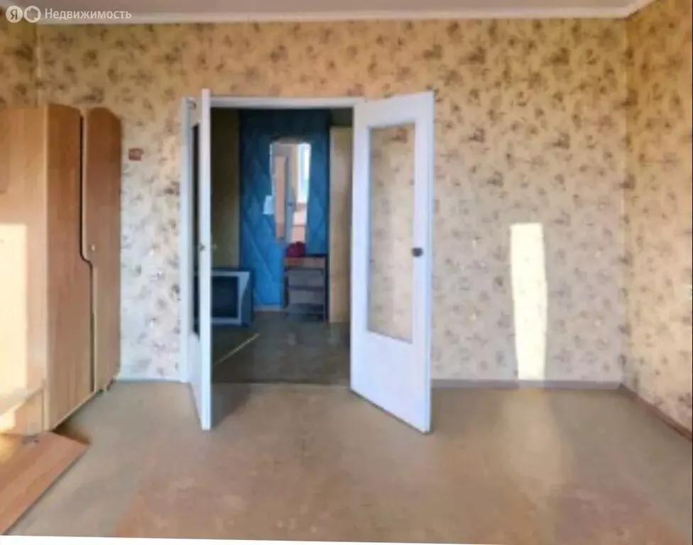 3-комнатная квартира: Омск, улица Лукашевича, 21 (67 м) - Фото 0